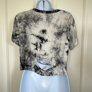 Black and White Tie Dye Crop